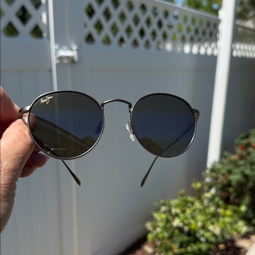 Like New! Maui Jim Ka’apeha style Round Sunglasses - Picture 7 of 8